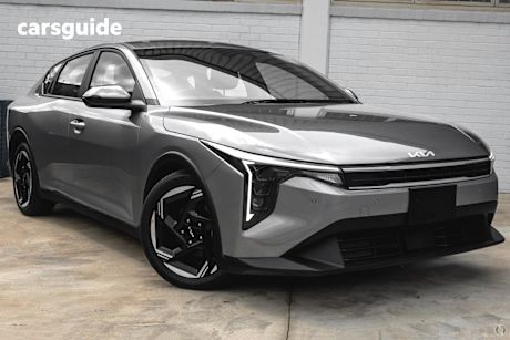Grey 2024 Kia K4 Sedan SPORT F