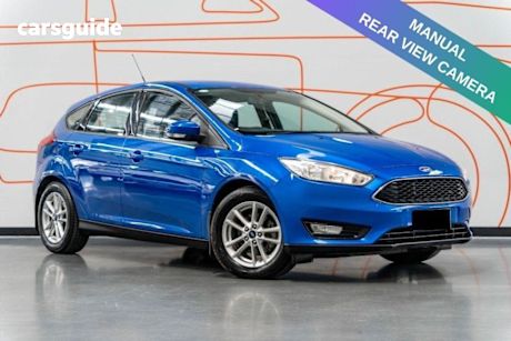 Blue 2015 Ford Focus Hatch TREND F