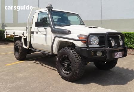 White 2011 Toyota Landcruiser Ute Tray WORKMATE 4X4