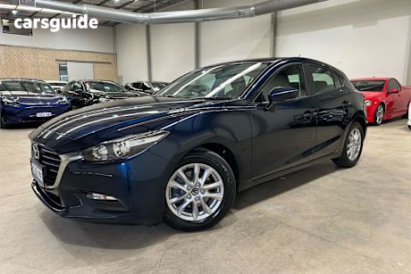 Blue 2017 Mazda Mazda3 Hatch NEO F