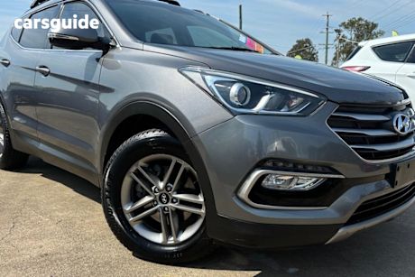 Silver 2016 Hyundai Santa FE SUV ACTIVE