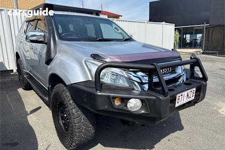 Silver 2014 Isuzu MU-X SUV LS-T 4X4
