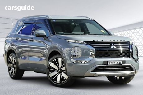 Grey 2025 Mitsubishi Outlander Wagon Exceed 5 Seat (Awd)
