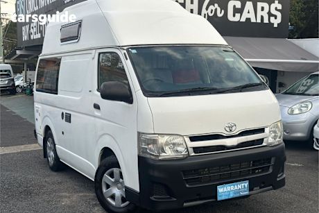 White 2005 Toyota HiAce Commercial R
