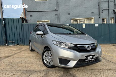 Silver 2014 Honda Jazz Hatchback Vti