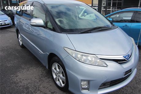 Silver 2012 Toyota Estima SUV G
