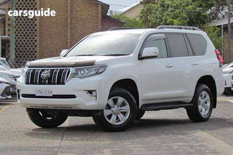 White 2023 Toyota Landcruiser Prado SUV GXL 4X4