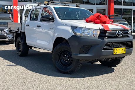 White 2018 Toyota Hilux Ute Tray WORKMATE 4X4