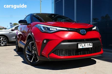 Black 2022 Toyota C-HR SUV
