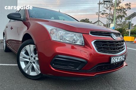 Red 2015 Holden Cruze Hatchback Equipe