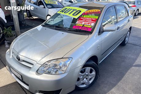 Silver 2005 Toyota Corolla Hatchback Ascent Seca