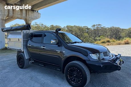 Grey 2011 Mitsubishi Triton Double Cab Utility Glx-R (4X4)