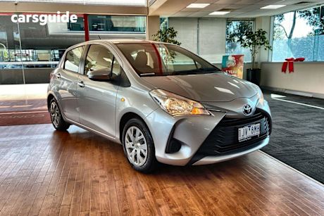 Silver 2017 Toyota Yaris Hatch ASCENT F