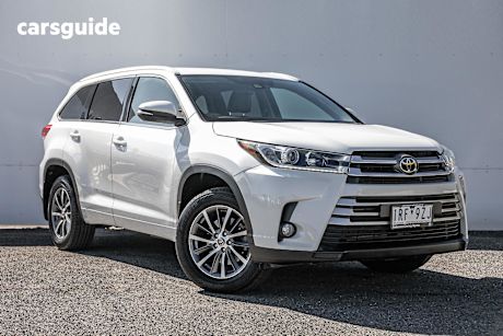 White 2019 Toyota Kluger SUV GXL F