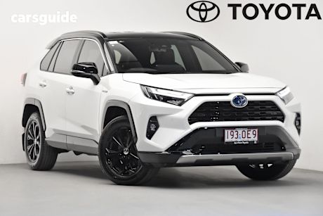 White 2024 Toyota RAV4 SUV XSE F