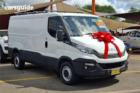 White 2019 Iveco Daily Commercial 35S C/CAB VAN