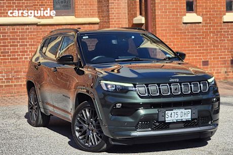 Green 2023 Jeep Compass SUV S-LIMITED 4X4