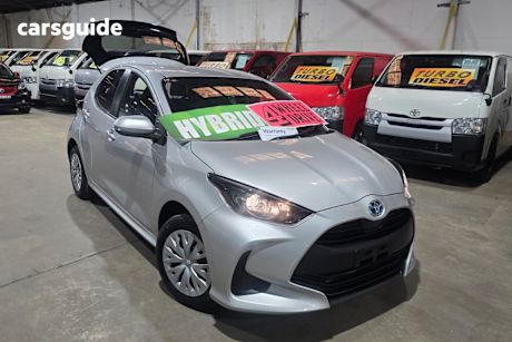 Silver 2022 Toyota Yaris Hatch