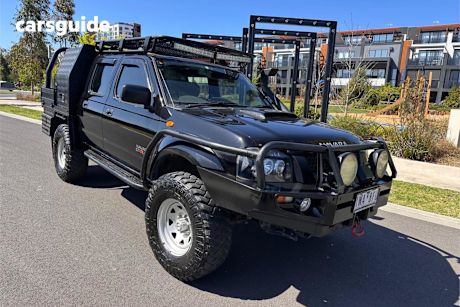 2014 Nissan Navara Dual Cab Pick-up St-R (4X4)