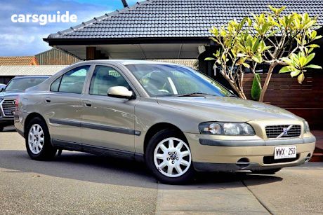 Silver 2003 Volvo S60 Sedan 20V SE F