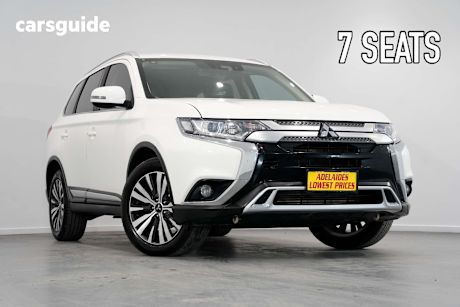 White 2019 Mitsubishi Outlander SUV LS 4X4