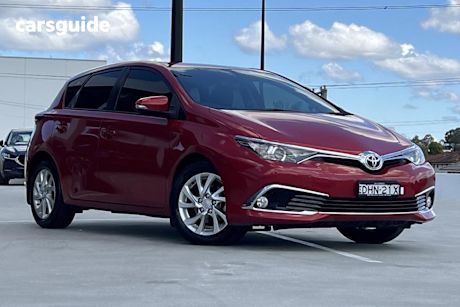 Red 2016 Toyota Corolla Hatchback Ascent Sport