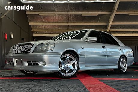 Silver 2003 Toyota Crown Sedan ATHLETE V PREMIUM 4DR SEDAN 4SP AUTO 2.5T