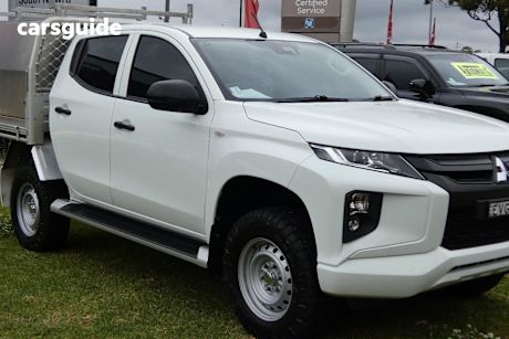 White 2022 Mitsubishi Triton Ute Tray GLX 4X4