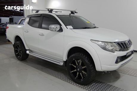 White 2016 Mitsubishi Triton Dual Cab Utility Exceed (4X4)
