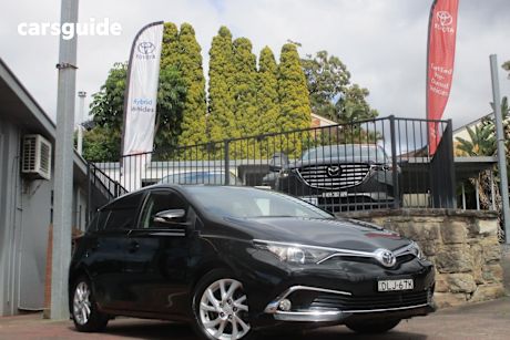 Black 2016 Toyota Corolla Hatch ASCENT SPORT F