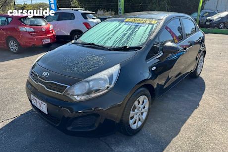 Black 2014 Kia RIO Hatchback S