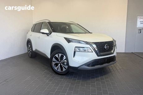 White 2025 Nissan X-Trail SUV ST-L F