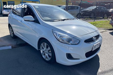 2017 Hyundai Accent Hatchback Sport