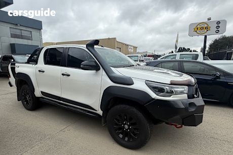 White 2020 Toyota Hilux Double Cab Pick Up Rugged X (4X4)