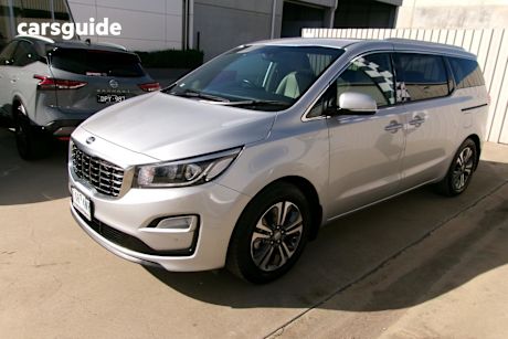 Silver 2019 Kia Carnival OtherCar SLI F