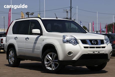 White 2013 Nissan X-Trail Wagon St-L (4X4)