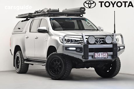 Silver 2018 Toyota Hilux Ute Tray SR5 4X4