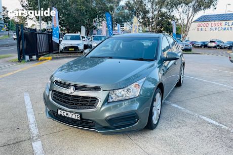 Grey 2015 Holden Cruze Hatch EQUIPE F