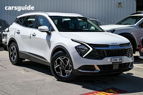 White 2021 Kia Sportage SUV S F