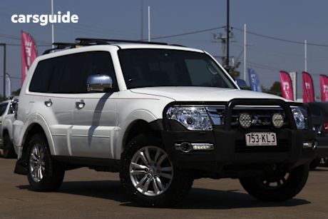 White 2017 Mitsubishi Pajero Wagon Glx Lwb (4X4)