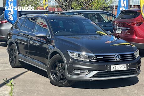 Grey 2018 Volkswagen Passat Wagon Alltrack Wolfsburg Edt