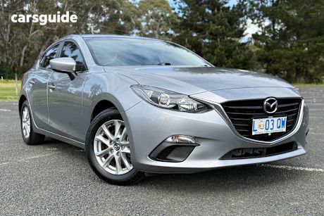 Silver 2014 Mazda Mazda3 Sedan MAXX F