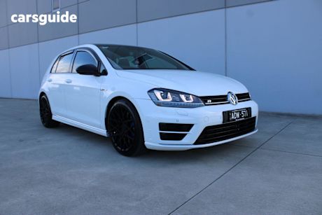 White 2015 Volkswagen Golf Hatchback R