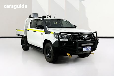 White 2021 Toyota Hilux Double Cab Chassis Sr (4X4)