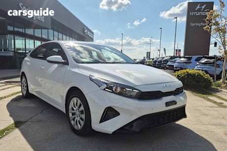 White 2024 Kia Cerato Hatch S F