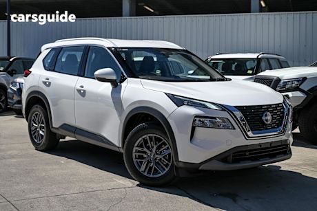 White 2024 Nissan X-Trail SUV ST F