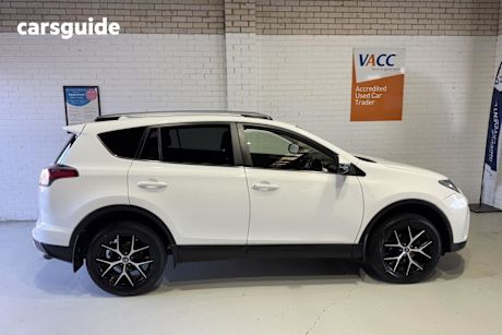 White 2017 Toyota RAV4 Wagon Gxl (4X4)