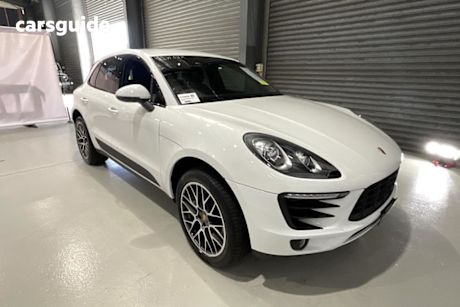 White 2015 Porsche Macan Wagon S Diesel
