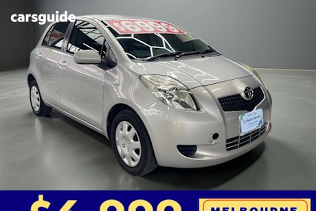 Silver 2007 Toyota Yaris Hatchback Yr