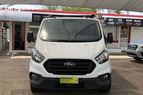 White 2018 Ford Custom Commercial TRANSIT
